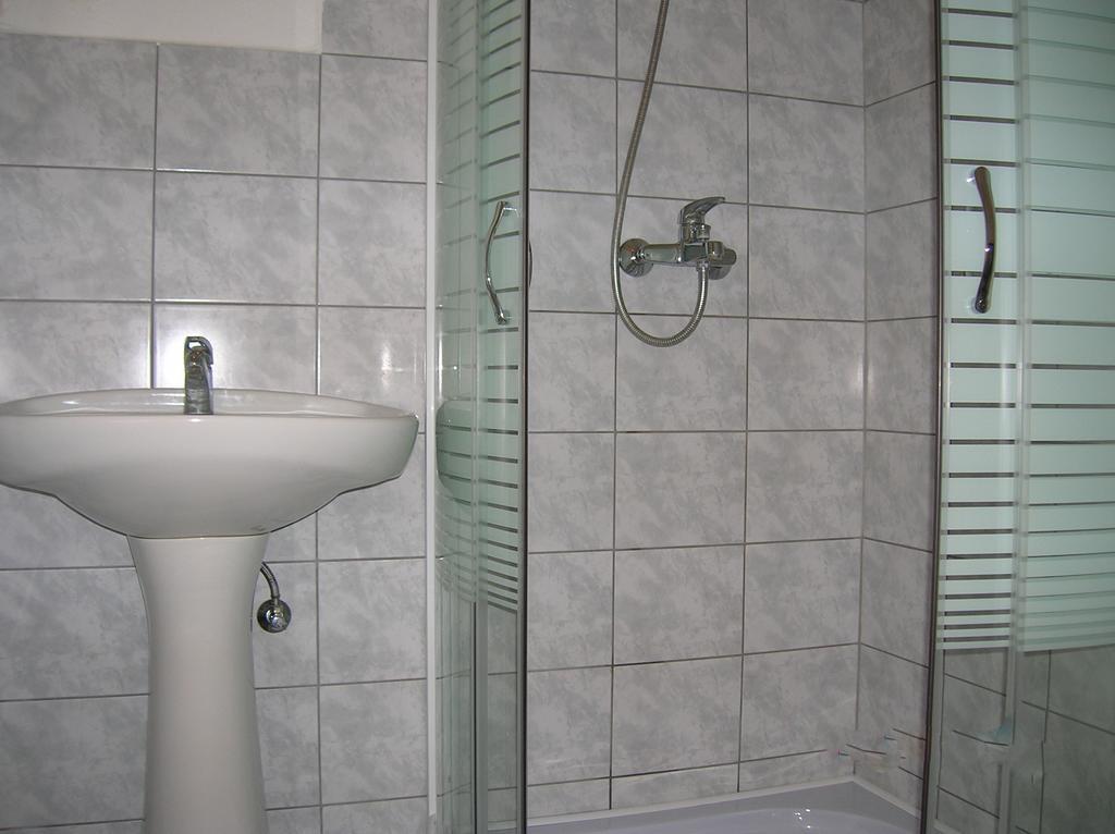 Ferienwohnung Margareta Apartman Sárvár Exterior foto