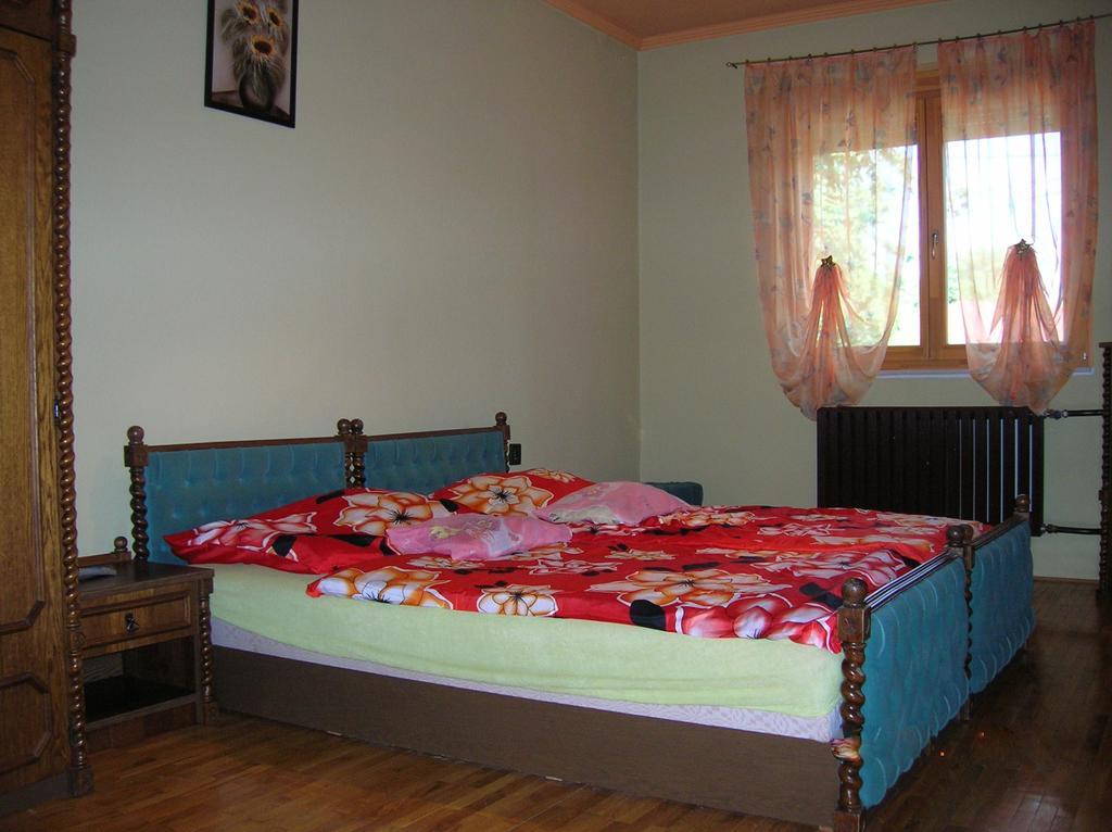 Ferienwohnung Margareta Apartman Sárvár Exterior foto